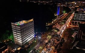 Hotel Shangri-la Kota Kinabalu